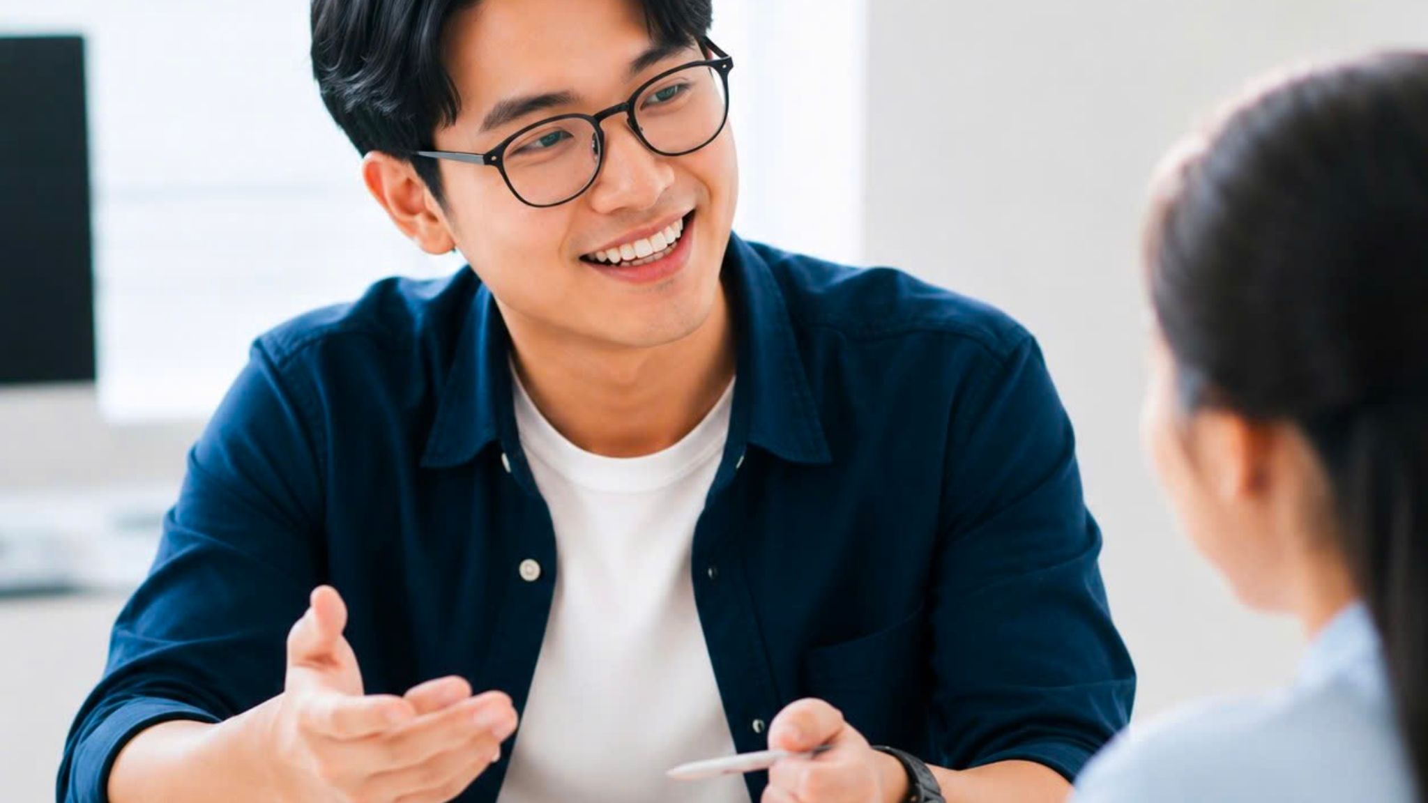 4 bước khoa học giúp cha mẹ dạy trẻ tự tin từ nền tảng