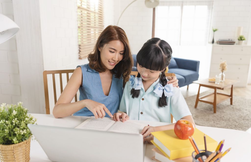 Khi nào nên học gia sư 1 kèm 1? Dấu hiệu nhận biết và giải pháp