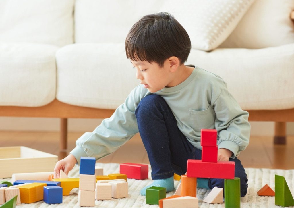 Sau giờ học nên làm gì? Cách đồng hành giúp con học hiệu quả và không áp lực